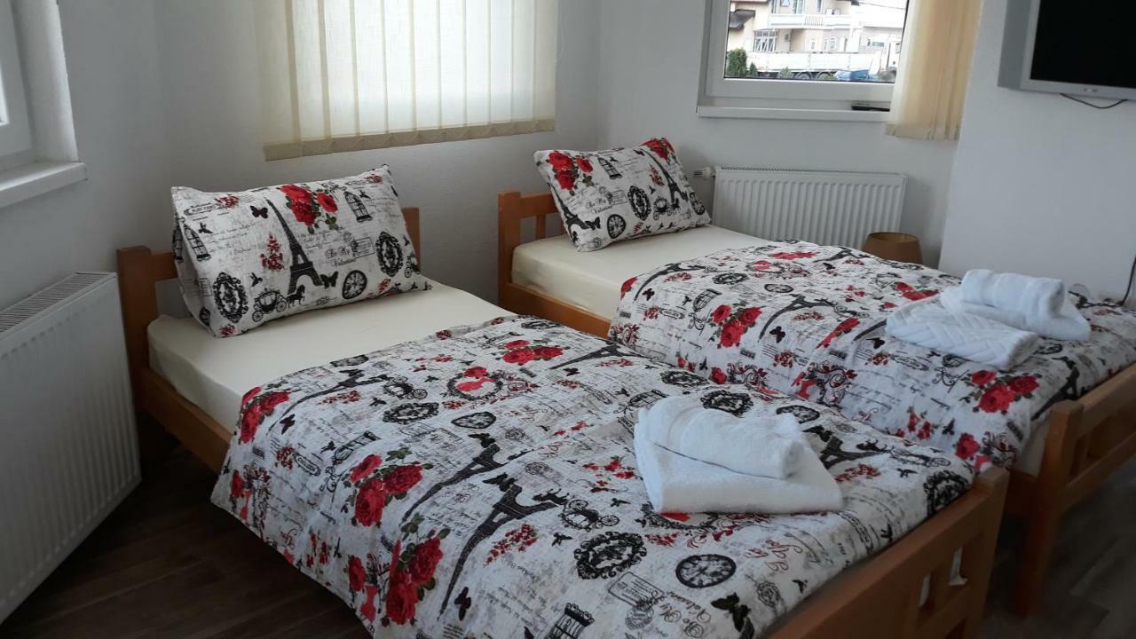 Apartments&Rooms Mido Visoko Extérieur photo