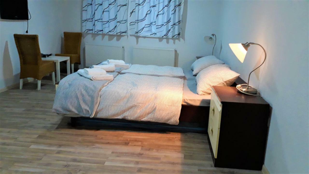 Apartments&Rooms Mido Visoko Extérieur photo