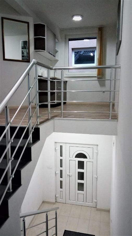 Apartments&Rooms Mido Visoko Extérieur photo