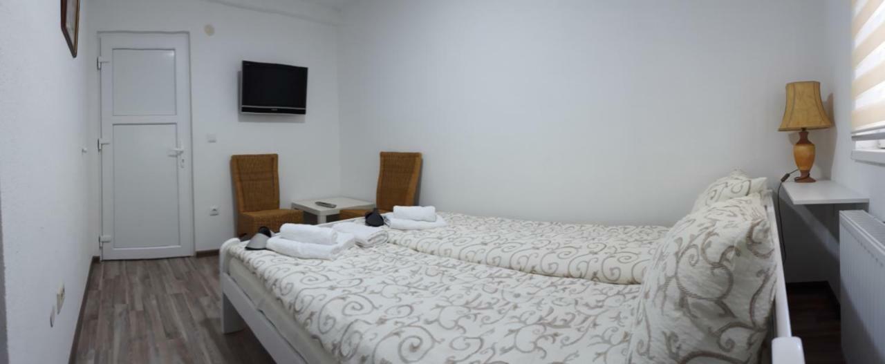 Apartments&Rooms Mido Visoko Extérieur photo